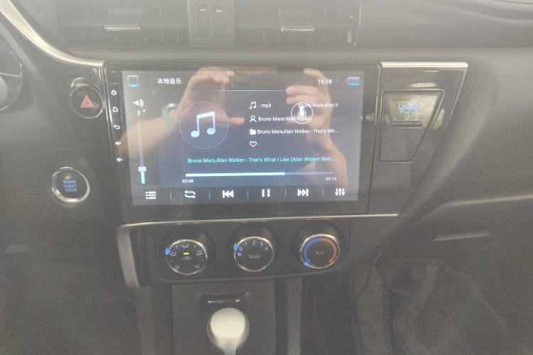 Used Toyota Corolla 2018 1.2T S-CVT GL Smart Enjoyment Version Audio And AC Panel