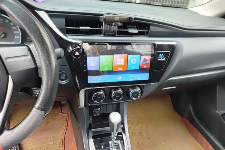 Used Toyota Corolla 2018 1.2T S-CVT GL Smart Enjoyment Version Audio And AC Panel