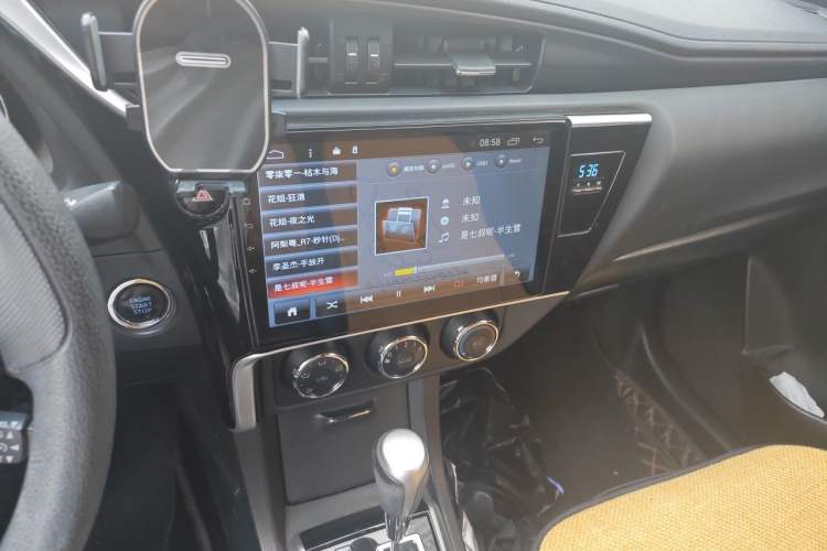 Used Toyota Corolla 2018 1.2T S-CVT GL Smart Enjoyment Version Audio And AC Panel