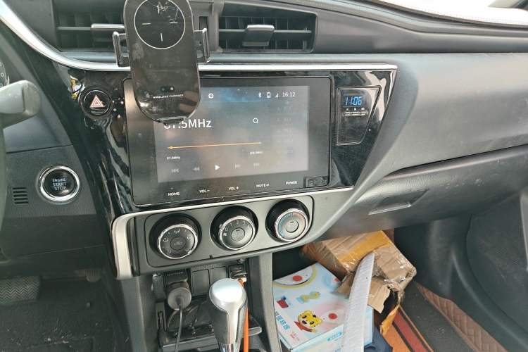 Used Toyota Corolla 2018 1.2T S-CVT GL-i Zhihui Edition Audio And AC Panel