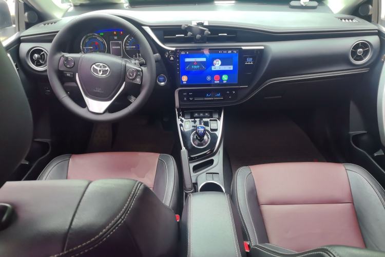 Used Toyota Corolla 2018 Dual-Engine 1.8L E-CVT Smart Edition Center Console