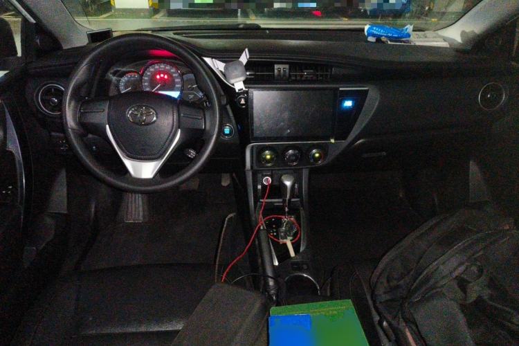 Used Toyota Corolla 2018 1.2T S-CVT GL Smart Enjoyment Version Center Console