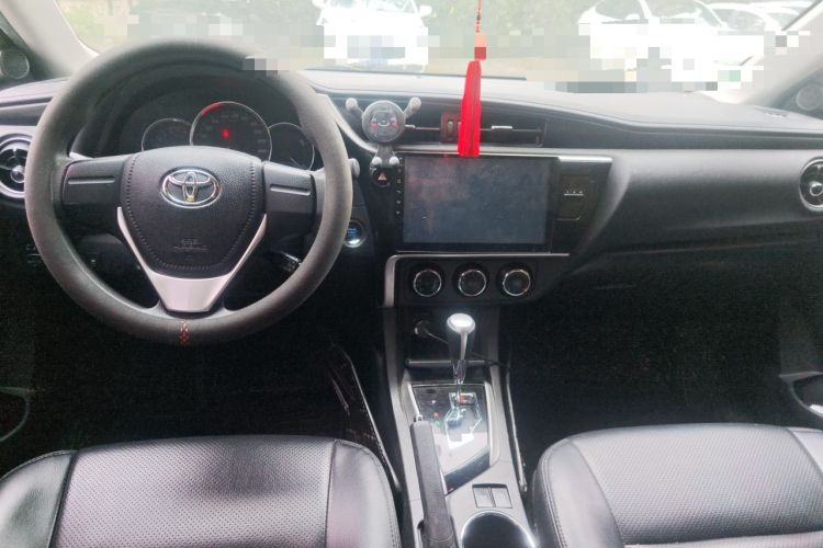 Used Toyota Corolla 2018 1.2T S-CVT GL Smart Enjoyment Version Center Console