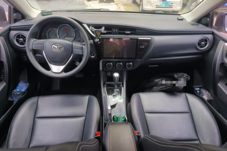 Used Toyota Corolla 2018 1.2T S-CVT GL Smart Enjoyment Version Center Console