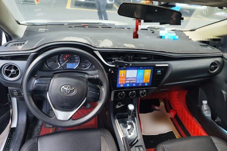 Used Toyota Corolla 2018 1.2T S-CVT GL Smart Enjoyment Version Center Console