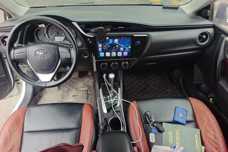 Used Toyota Corolla 2018 1.2T S-CVT GL Smart Enjoyment Version Center Console