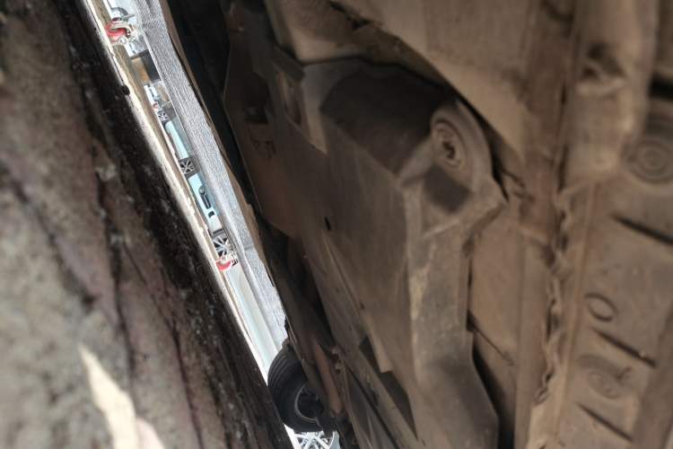 Used Toyota Corolla 2018 Dual-Engine 1.8L E-CVT Smart Edition Chassis Front Left