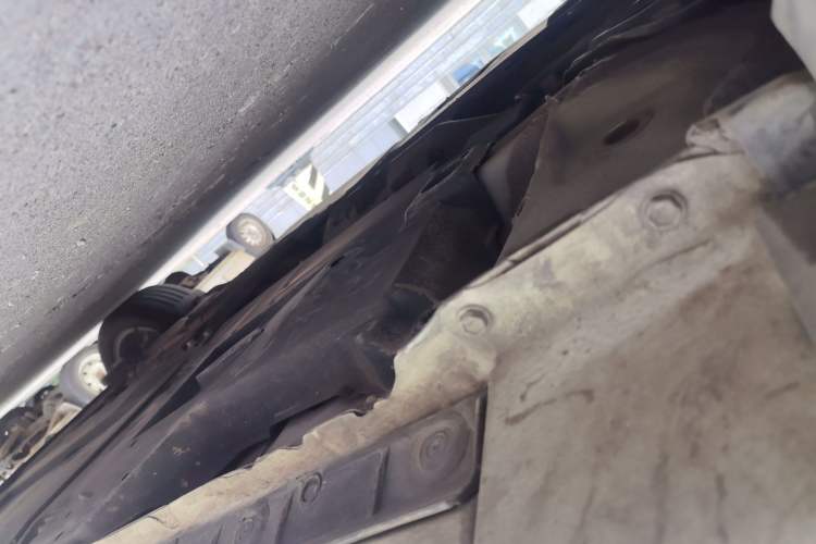 Used Toyota Corolla 2018 Dual-Engine 1.8L E-CVT Smart Edition Chassis Front Left