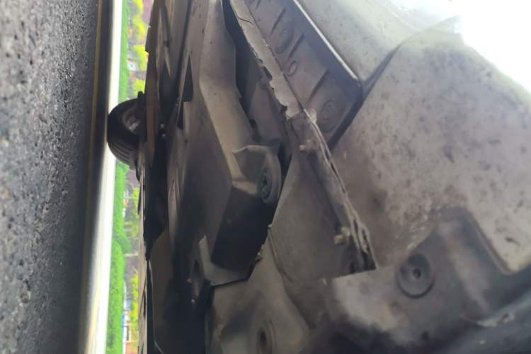 Used Toyota Corolla 2018 Dual-Engine 1.8L E-CVT Smart Edition Chassis Front Right