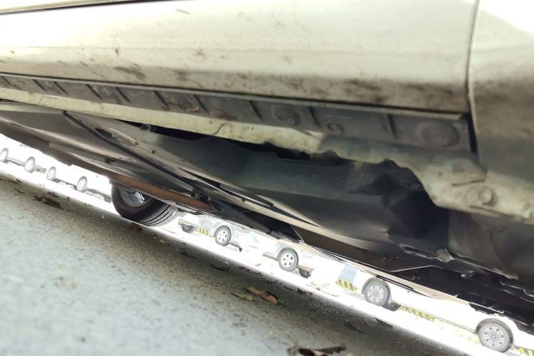 Used Toyota Corolla 2018 Dual-Engine 1.8L E-CVT Smart Edition Chassis Front Right