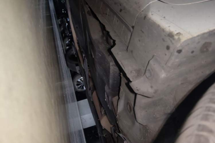 Used Toyota Corolla 2018 Dual-Engine 1.8L E-CVT Smart Edition Chassis Front Right