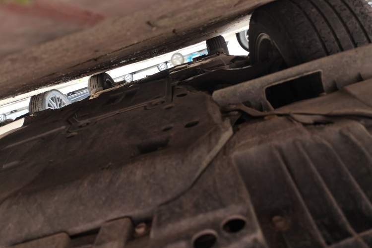 Used Toyota Corolla 2018 Dual-Engine 1.8L E-CVT Smart Edition Chassis Front