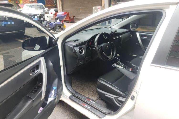 Used Toyota Corolla 2018 1.2T S-CVT GL-i Zhihui Edition Driver Seat