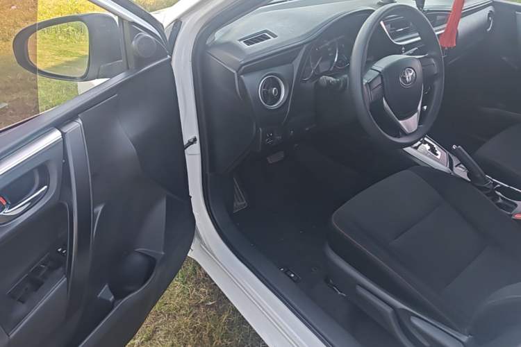 Used Toyota Corolla 2018 1.2T S-CVT GL Smart Enjoyment Version Driver Seat