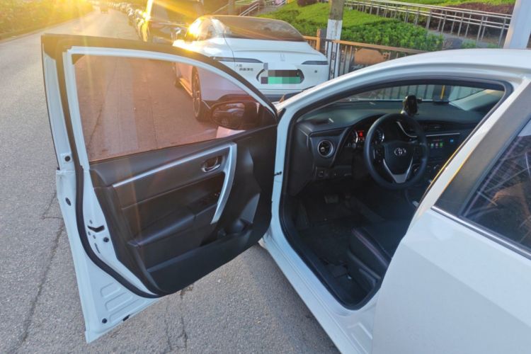 Used Toyota Corolla 2018 1.2T S-CVT GL-i Zhihui Edition Driver Seat