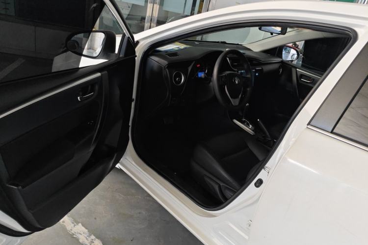Used Toyota Corolla 2018 1.2T S-CVT GL Smart Enjoyment Version Driver Seat