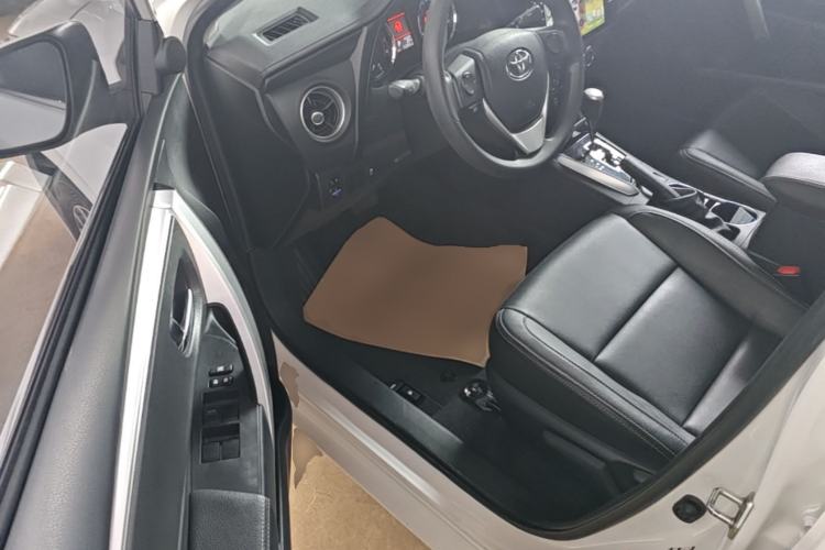 Used Toyota Corolla 2018 1.2T S-CVT GL-i Zhihui Edition Driver Seat