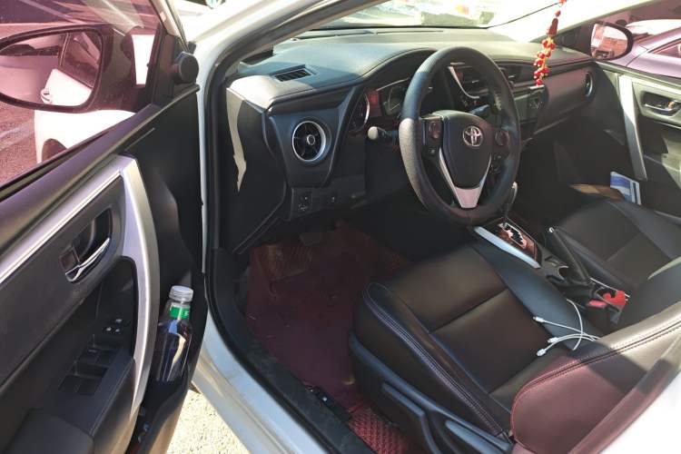 Used Toyota Corolla 2018 1.2T S-CVT GL-i Zhihui Edition Driver Seat