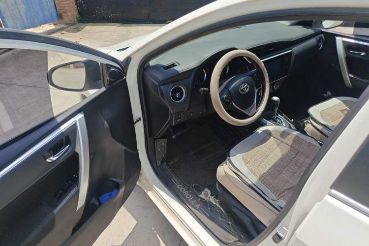 Used Toyota Corolla 2018 1.2T S-CVT GL-i Zhihui Edition Driver Seat