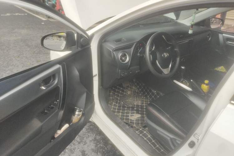 Used Toyota Corolla 2018 1.2T S-CVT GL Smart Enjoyment Version Driver Seat
