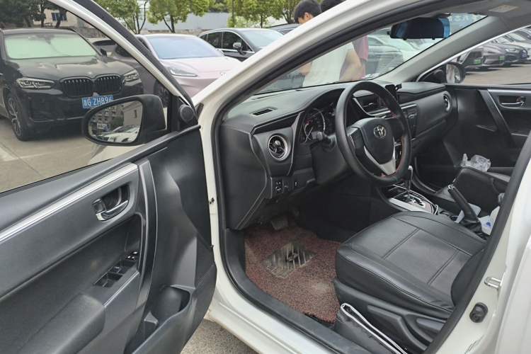 Used Toyota Corolla 2018 1.2T S-CVT GL Smart Enjoyment Version Driver Seat