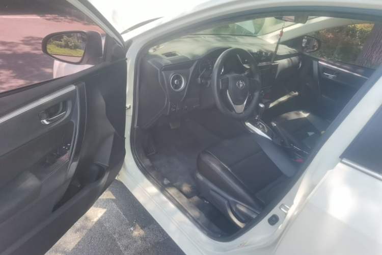 Used Toyota Corolla 2018 1.2T S-CVT GL Smart Enjoyment Version Driver Seat