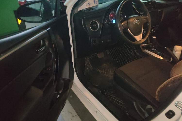 Used Toyota Corolla 2018 1.2T S-CVT GL Smart Enjoyment Version Driver Seat