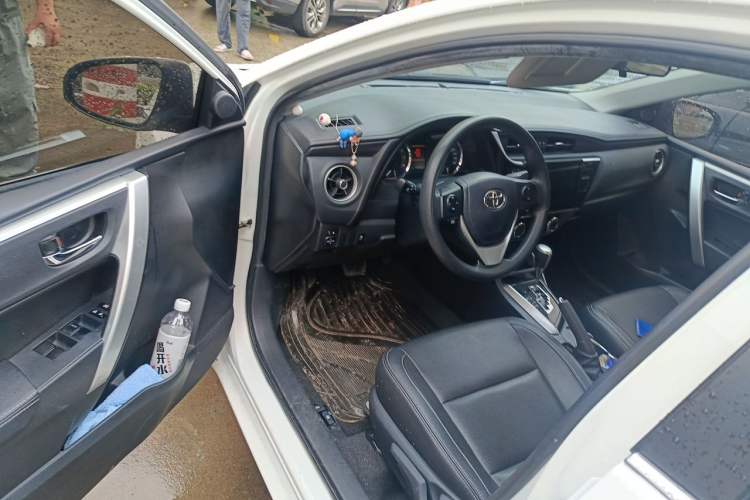 Used Toyota Corolla 2018 1.2T S-CVT GL-i Zhihui Edition Driver Seat