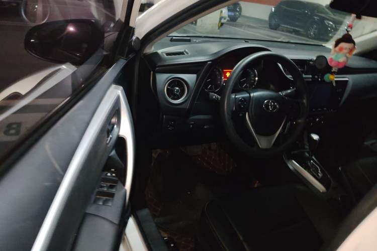 Used Toyota Corolla 2018 1.2T S-CVT GL-i Zhihui Edition Driver Seat