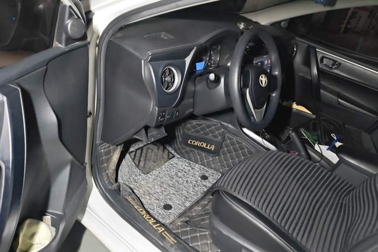 Used Toyota Corolla 2018 1.2T S-CVT GL Smart Enjoyment Version Driver Seat