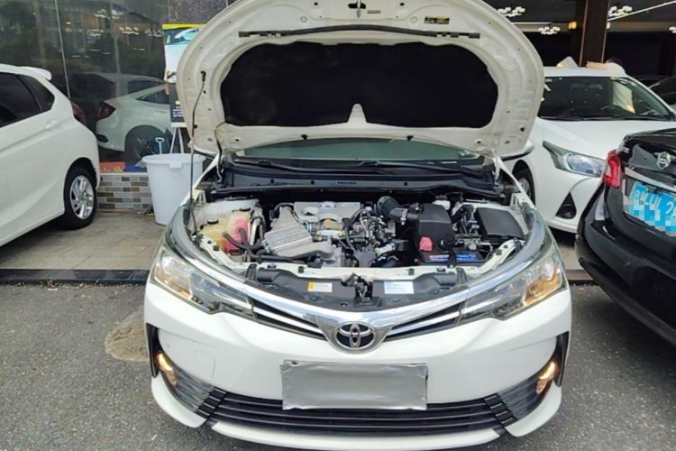 Used Toyota Corolla 2018 1.2T S-CVT GL Smart Enjoyment Version Engine Bay