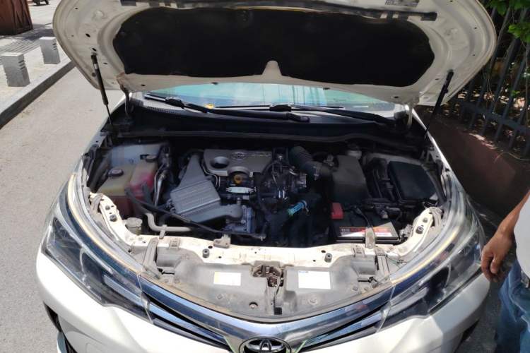 Used Toyota Corolla 2018 1.2T S-CVT GL Smart Enjoyment Version Engine Bay