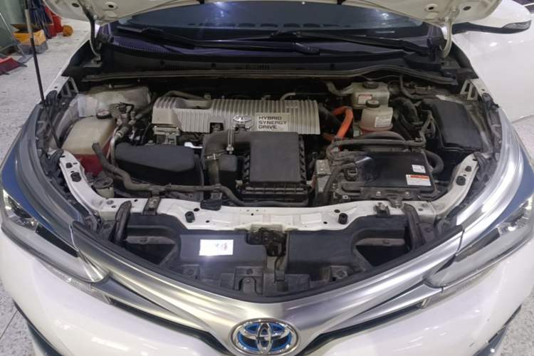 Used Toyota Corolla 2018 Dual-Engine 1.8L E-CVT Smart Edition Engine Bay