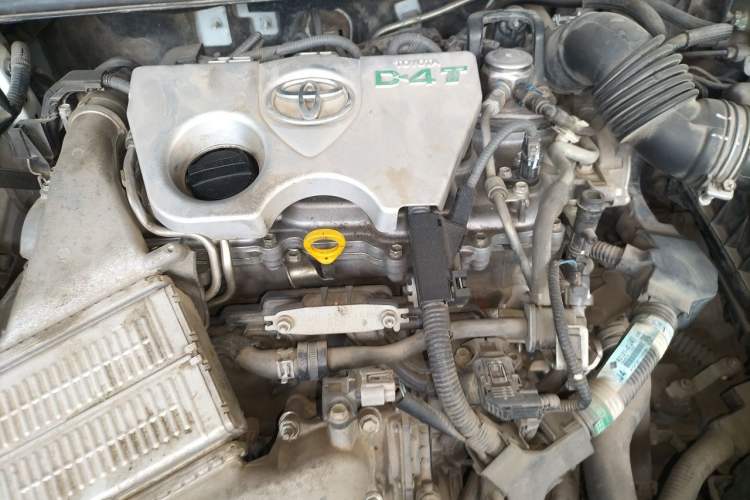 Used Toyota Corolla 2018 1.2T S-CVT GL Smart Enjoyment Version Engine Bay