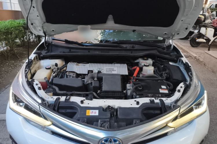 Used Toyota Corolla 2018 Dual-Engine 1.8L E-CVT Smart Edition Engine Bay