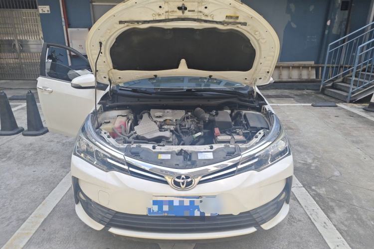 Used Toyota Corolla 2018 1.2T S-CVT GL Smart Enjoyment Version Engine Bay