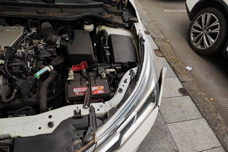 Used Toyota Corolla 2018 1.2T S-CVT GL Smart Enjoyment Version Engine Bay Left