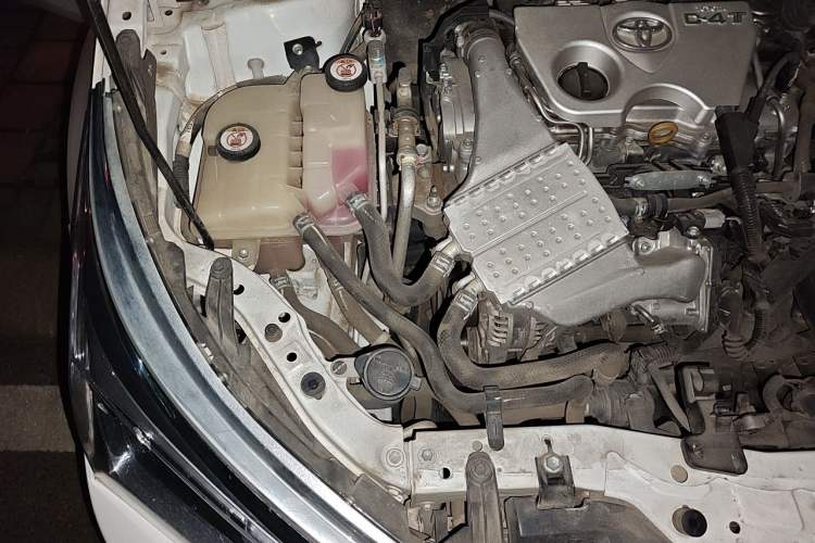 Used Toyota Corolla 2018 1.2T S-CVT GL Smart Enjoyment Version Engine Bay Right