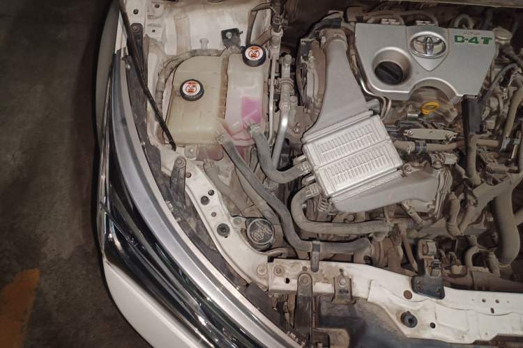 Used Toyota Corolla 2018 1.2T S-CVT GL-i Zhihui Edition Engine Bay Right