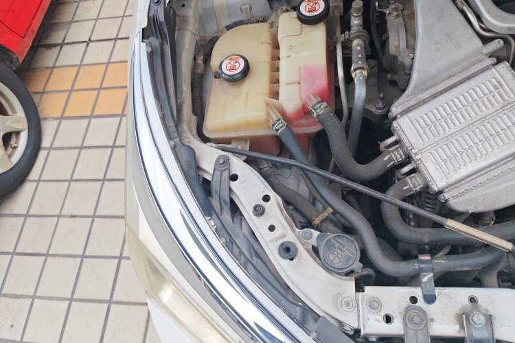 Used Toyota Corolla 2018 1.2T S-CVT GL Smart Enjoyment Version Engine Bay Right