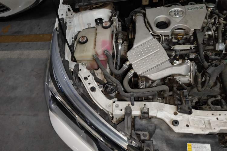 Used Toyota Corolla 2018 1.2T S-CVT GL Smart Enjoyment Version Engine Bay Right