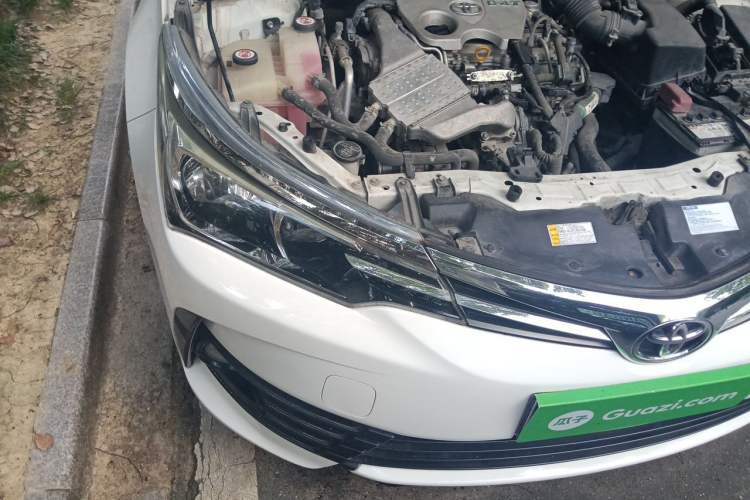 Used Toyota Corolla 2018 1.2T S-CVT GL Smart Enjoyment Version Engine Bay Right