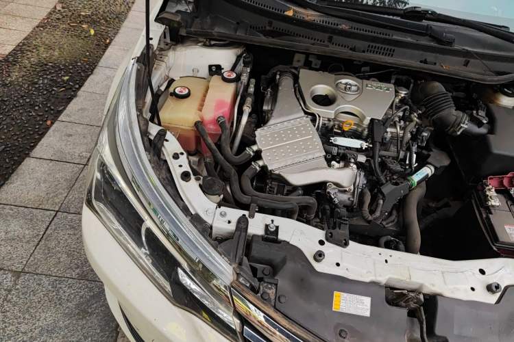 Used Toyota Corolla 2018 1.2T S-CVT GL Smart Enjoyment Version Engine Bay Right
