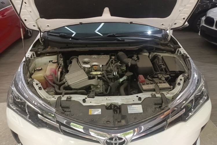 Used Toyota Corolla 2018 1.2T S-CVT GL Smart Enjoyment Version Engine Bay
