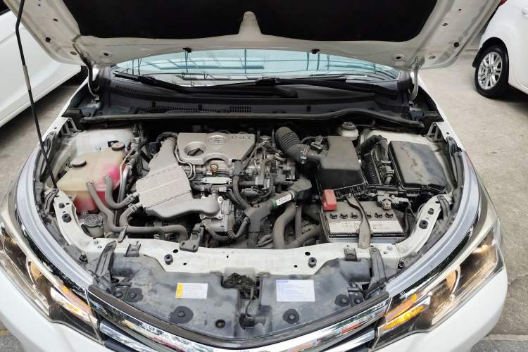 Used Toyota Corolla 2018 1.2T S-CVT GL Smart Enjoyment Version Engine Bay