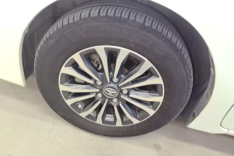 Used Toyota Corolla 2018 1.2T S-CVT GL-i Zhihui Edition Exterior 2