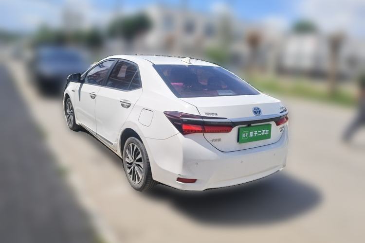 Used Toyota Corolla 2018 Dual-Engine 1.8L E-CVT Smart Edition Exterior 3