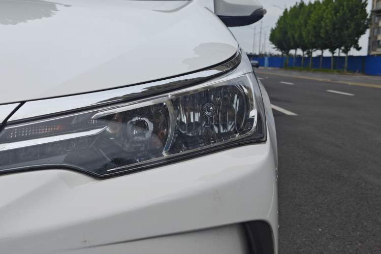 Used Toyota Corolla 2018 1.2T S-CVT GL Smart Enjoyment Version Exterior 3