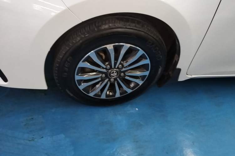 Used Toyota Corolla 2018 1.2T S-CVT GL Smart Enjoyment Version Exterior 4