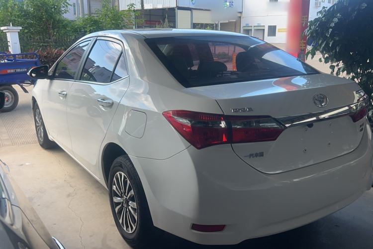 Used Toyota Corolla 2018 1.2T S-CVT GL Smart Enjoyment Version Exterior 4